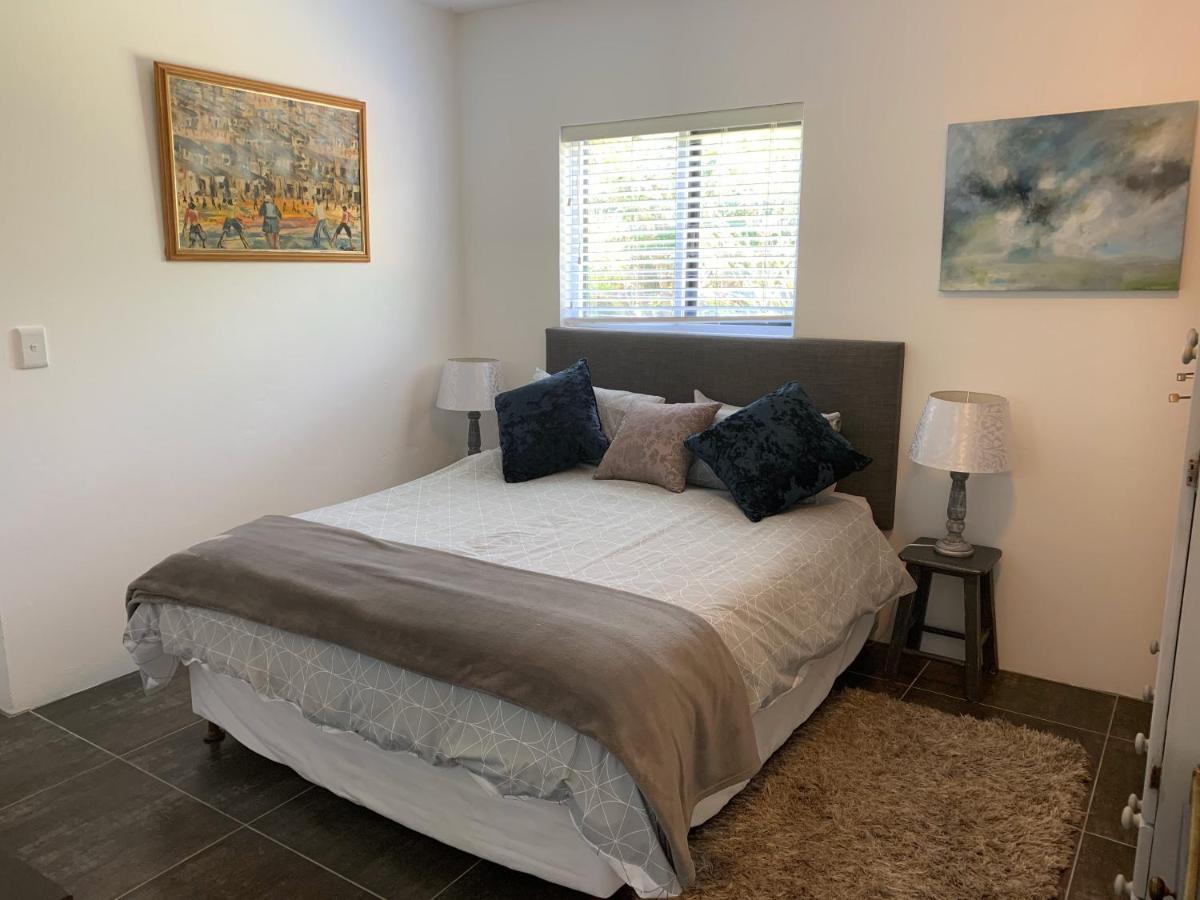 Moonriver Self Catering Plettenberg Bay Exteriör bild
